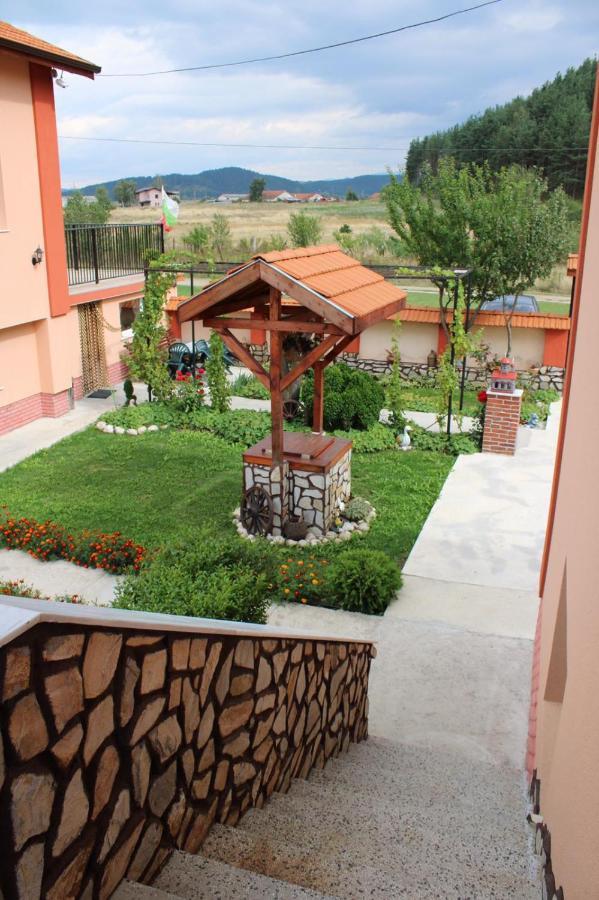 Къщи За Гости Ореха Samokov Luaran gambar