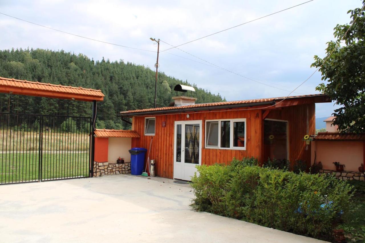 Къщи За Гости Ореха Samokov Luaran gambar