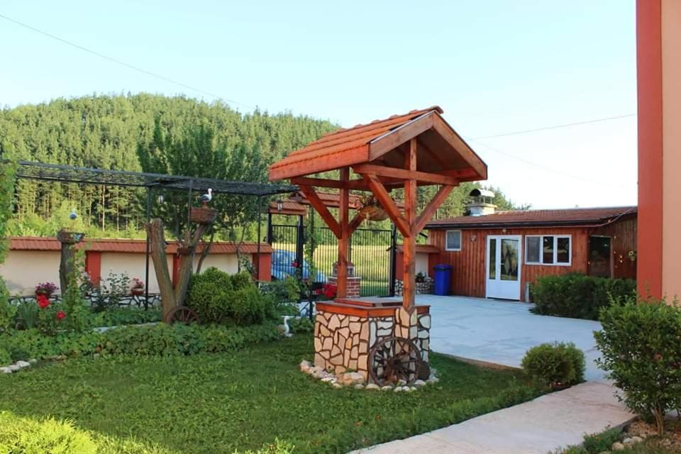 Къщи За Гости Ореха Samokov Luaran gambar